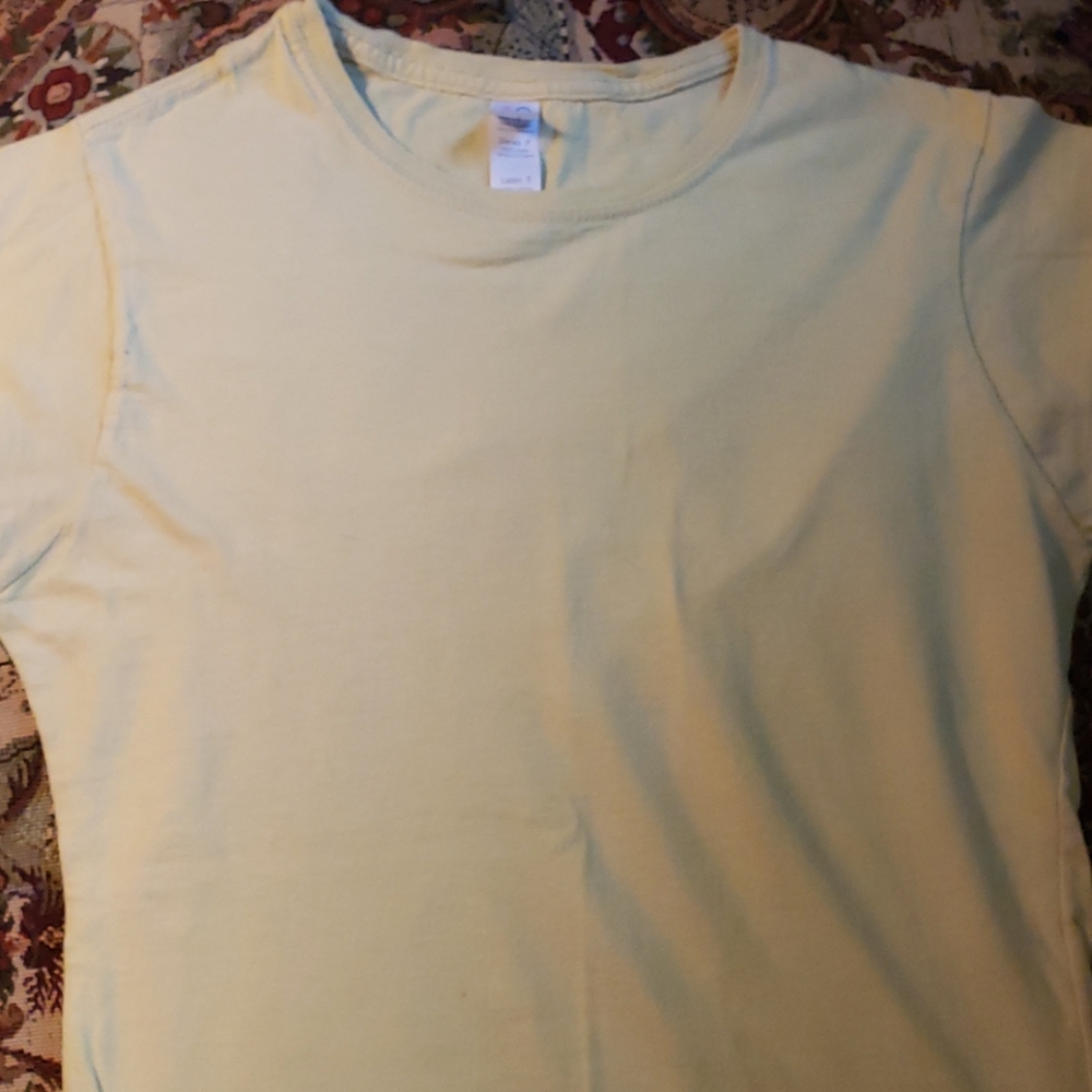 3 EUC solid tees - Picture 4 of 7